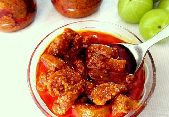 Feast N Harvest Kerala Homemade Indian Gooseberry Pickle No Chemicals And Flavours 250g/ Nellikka Pickle