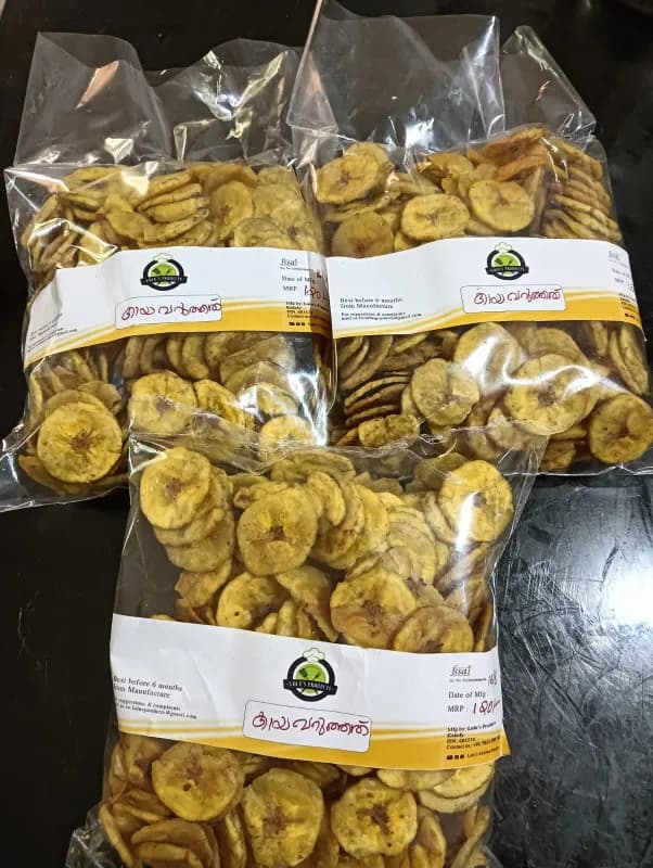 Lolu's Kerala Special Tasty & Sweet Homemade Banana Chips (കായ വറുത്തത്) - 250 g | Plantain Chips | Raw Banana Fry Chips | Ethakka Upperi