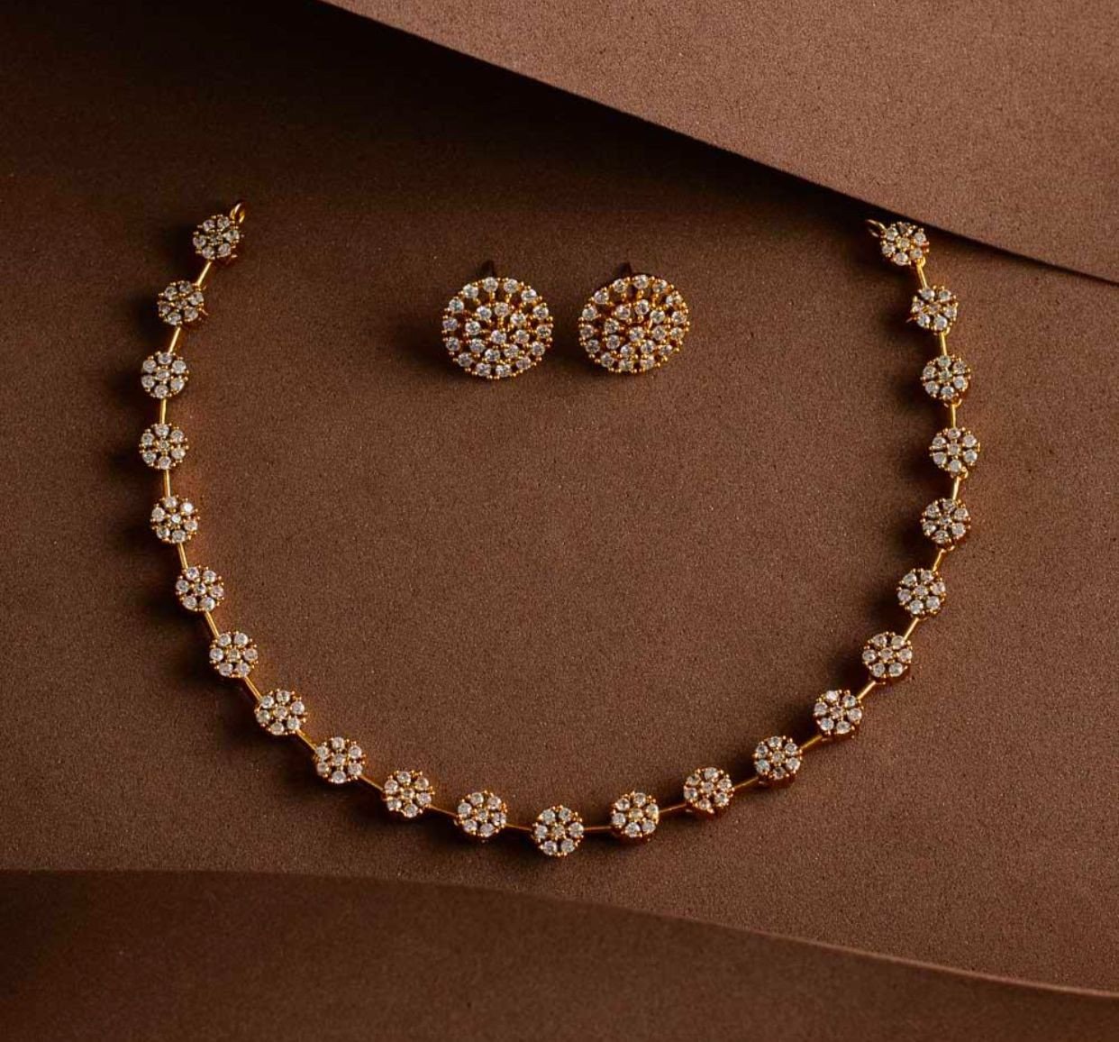 Flora's Jewellery Set / Americal Diamond Studded Antic Brown Handcrafted Necklace For Women