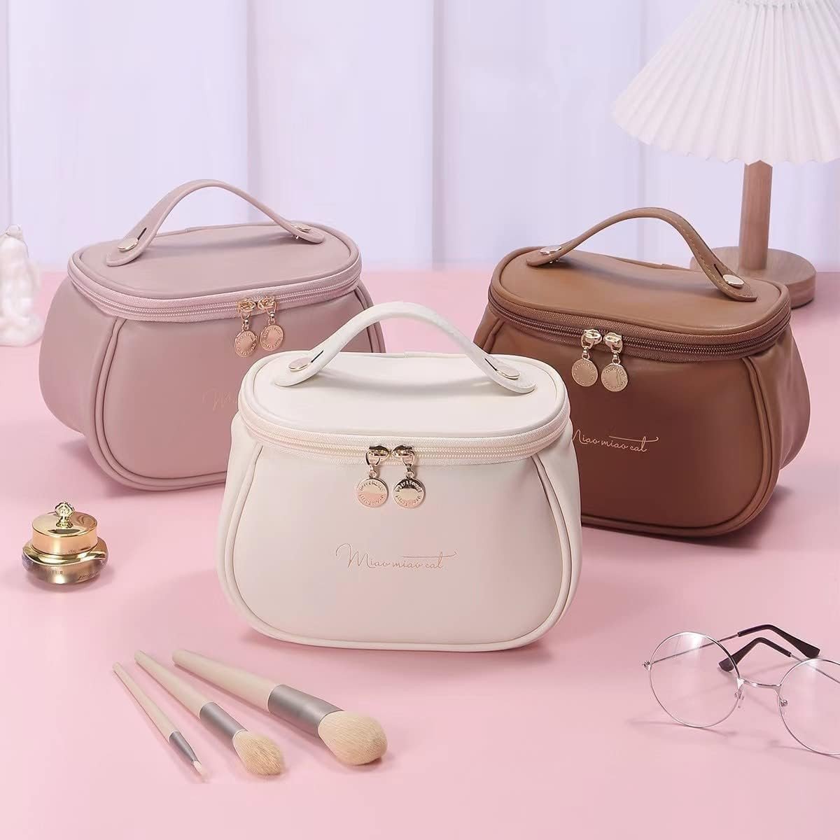 SmartGadgets Round Leather Makeup Bag – Foldable Cosmetic Organizer & Storage Pouch for Women