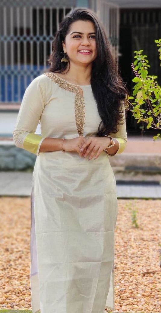 Sai Ram Textiles Kerala Attractive Cotton Stone Worked Golden Tissue Churidar Full Set Material - For Women | Kerala Traditional Churidar Material