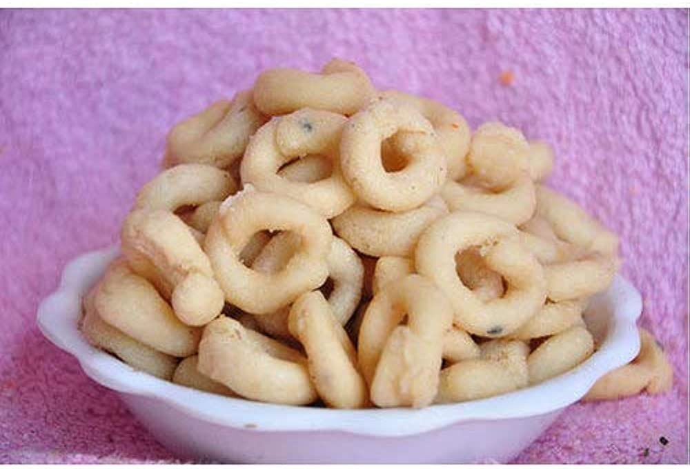 Kerala Special Salty Fried Small Ring Murukku (മോതിരം മുറുക്ക്) - 500g | Small Uzhunnu Vada