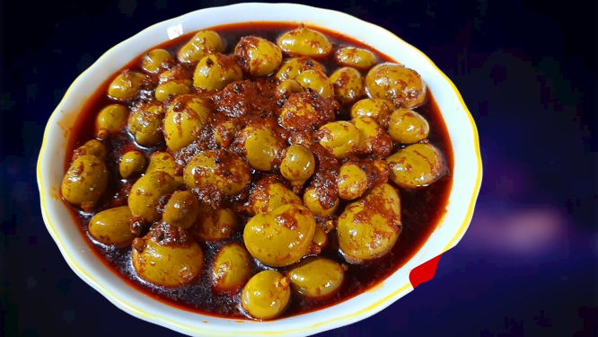 Lolu's Homemade Tasty & Spicy Kerala Style Tender Mango Pickle (കണ്ണിമാങ്ങ  അച്ചാർ) - 500 g | Nadan Kannimanga Achar