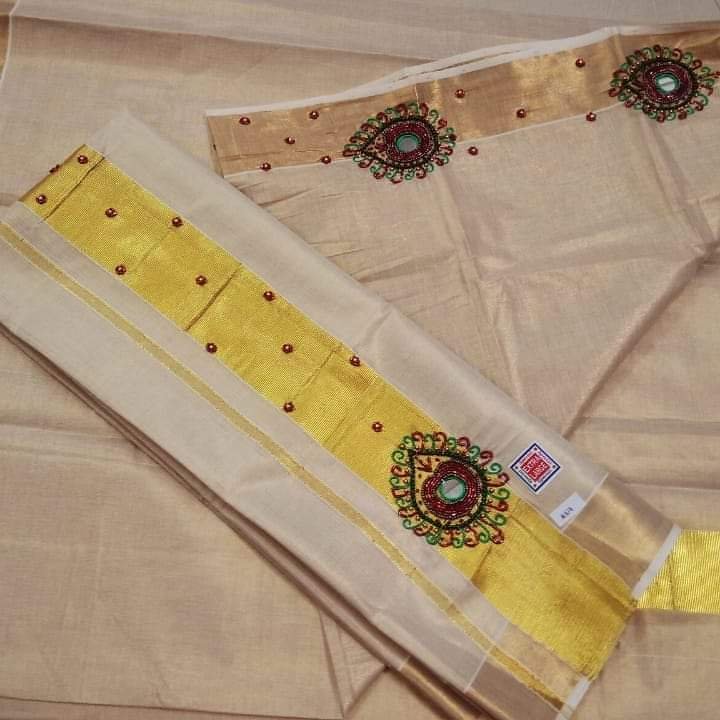 Ladies fashion Set mundu