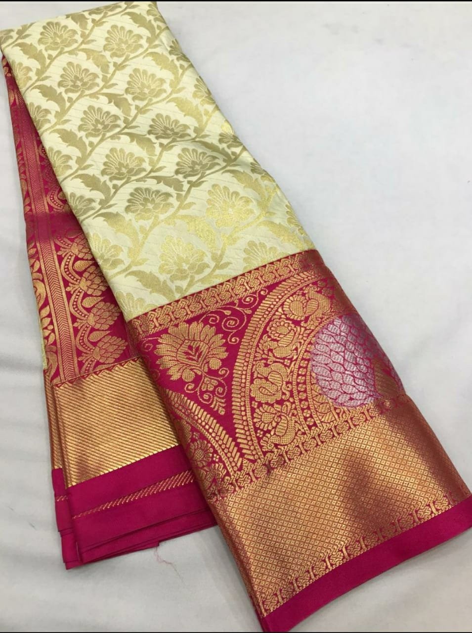 ELC  Korvai semi silk soft textured silk saree