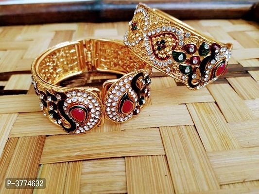 Fss BLACK & WHITE Spring Open Stone Bangles