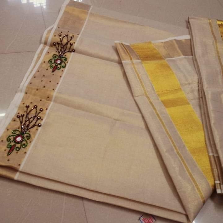 Ladies fashion Set mundu