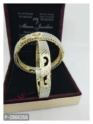Fss Beautiful Celebrity Design With Stone Bangles